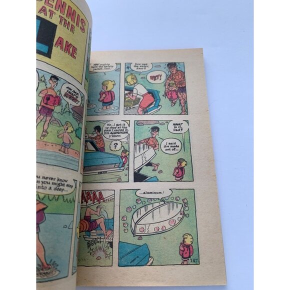 Dennis The Menace "Pocket Full Of Fun" Round & Round Comic Book - Picture 6 of 12